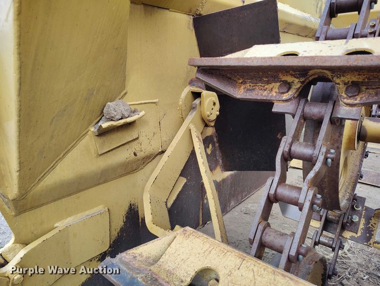 image for item BI9769 1979 Caterpillar 613B elevating scraper