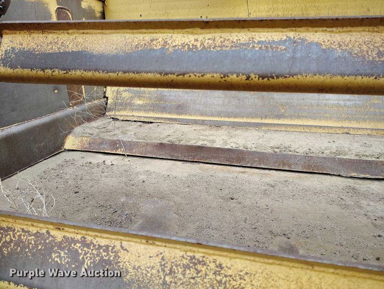 image for item BI9769 1979 Caterpillar 613B elevating scraper