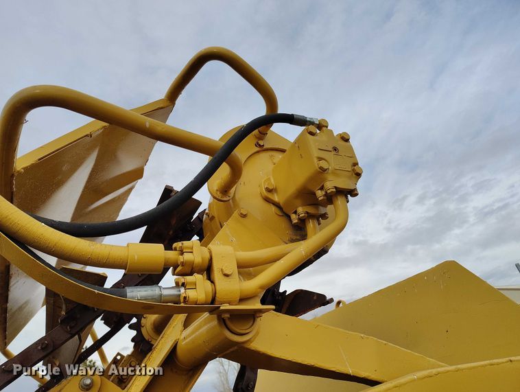 image for item BI9769 1979 Caterpillar 613B elevating scraper