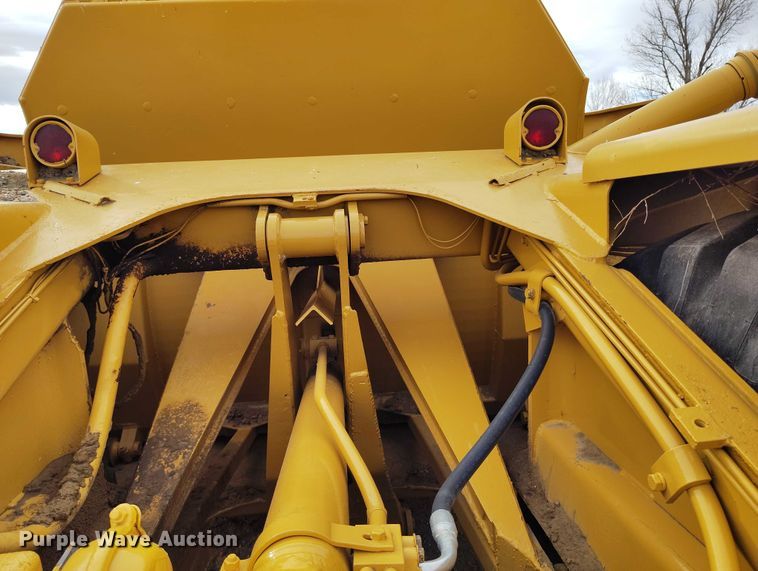 image for item BI9769 1979 Caterpillar 613B elevating scraper