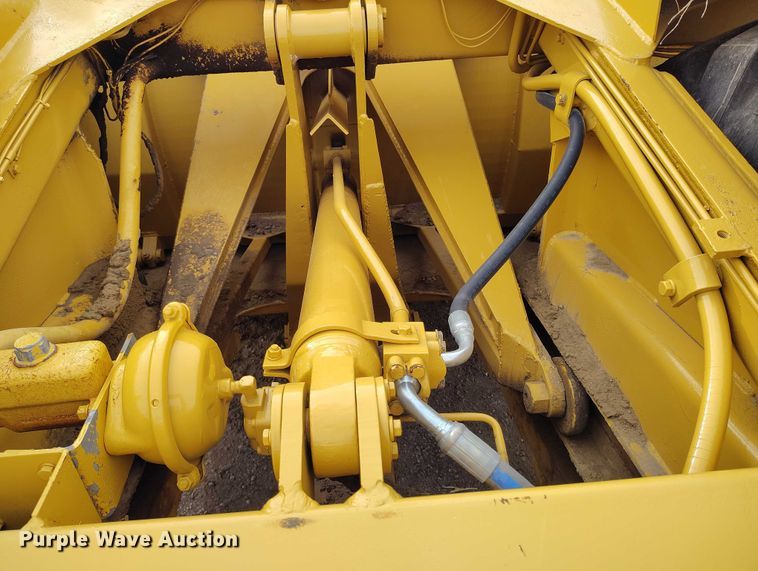 image for item BI9769 1979 Caterpillar 613B elevating scraper