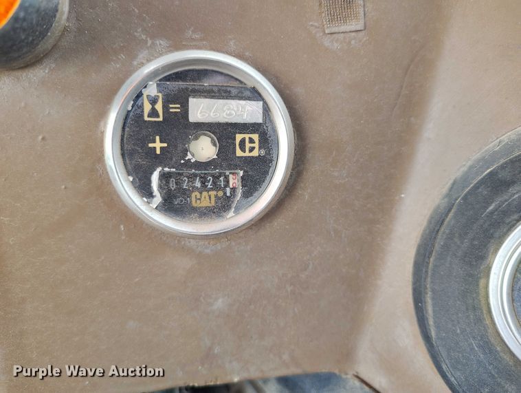 image for item BI9769 1979 Caterpillar 613B elevating scraper