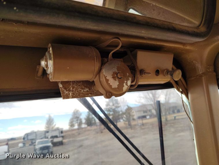 image for item BI9769 1979 Caterpillar 613B elevating scraper