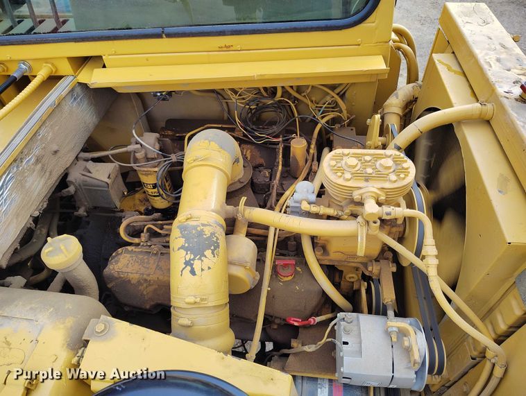 image for item BI9769 1979 Caterpillar 613B elevating scraper