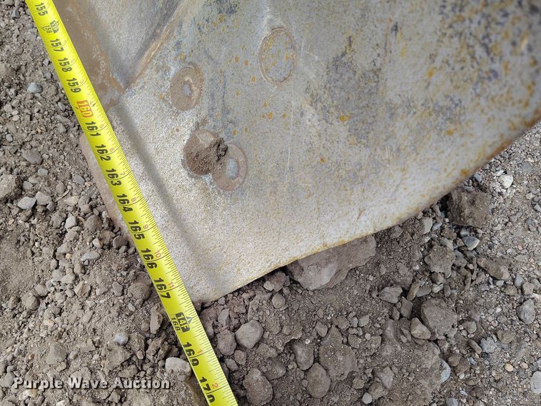 image for item BI9770 2010 Caterpillar 140M motor grader