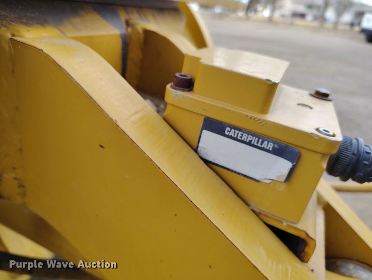 image for item BI9770 2010 Caterpillar 140M motor grader