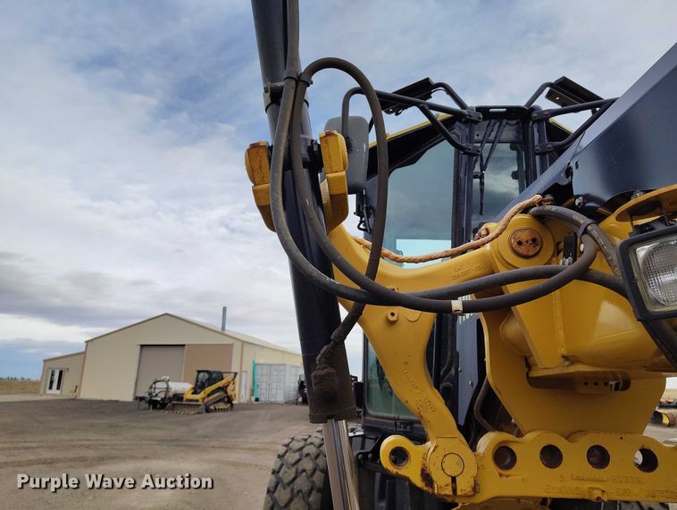 image for item BI9770 2010 Caterpillar 140M motor grader