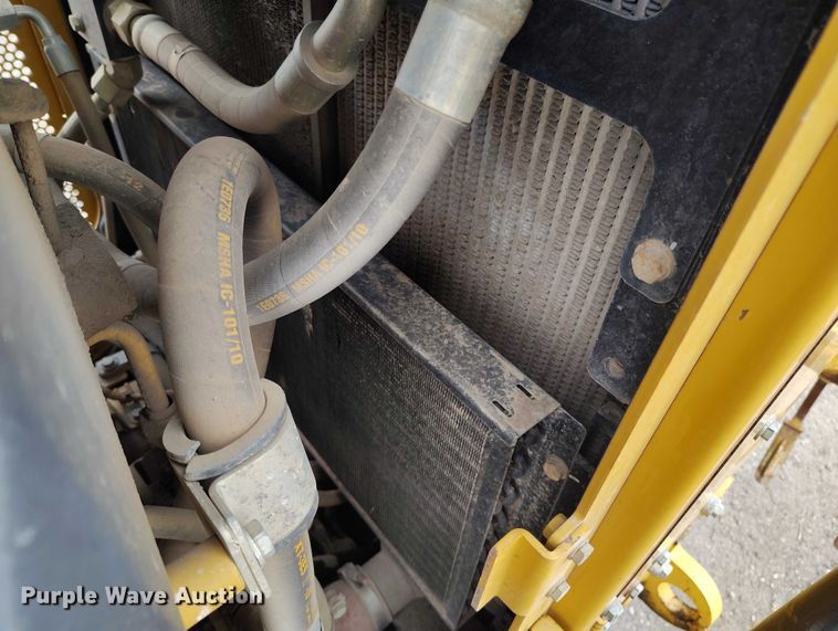 image for item BI9770 2010 Caterpillar 140M motor grader