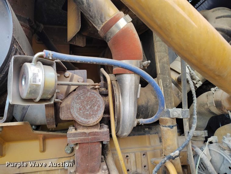 image for item BI9770 2010 Caterpillar 140M motor grader