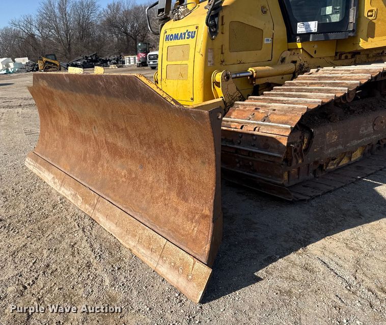 image for item DQ4245 2013 Komatsu D51PX-22 dozer