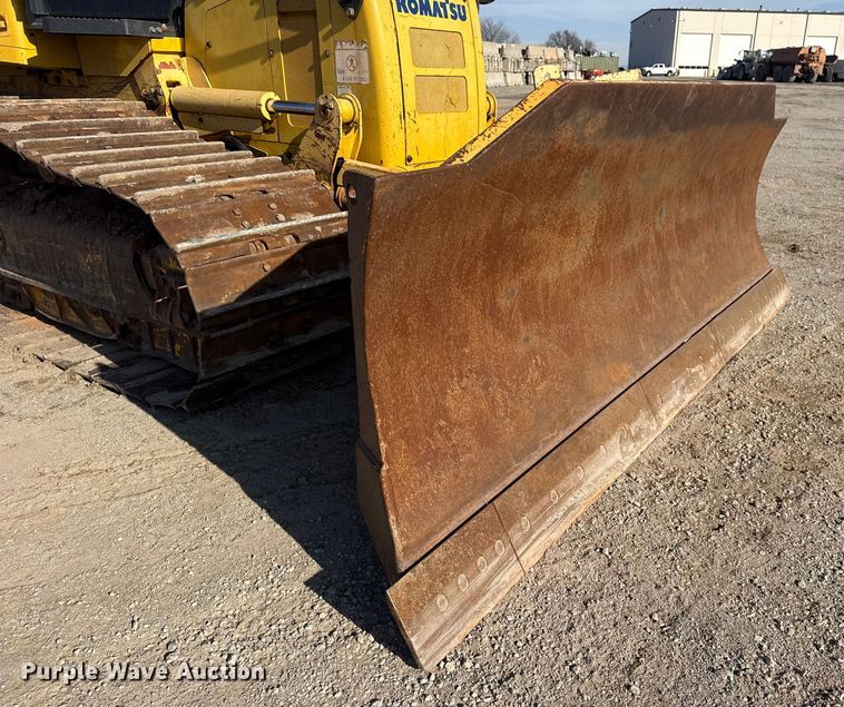 image for item DQ4245 2013 Komatsu D51PX-22 dozer