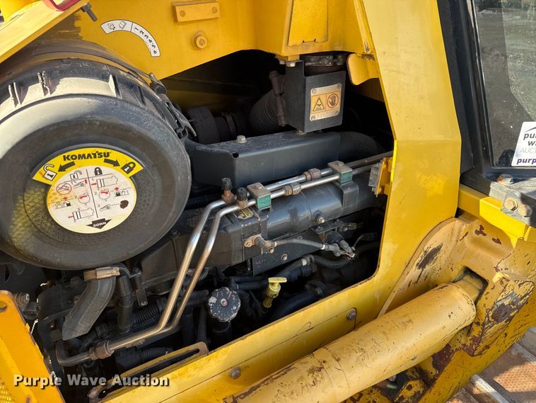 image for item DQ4245 2013 Komatsu D51PX-22 dozer