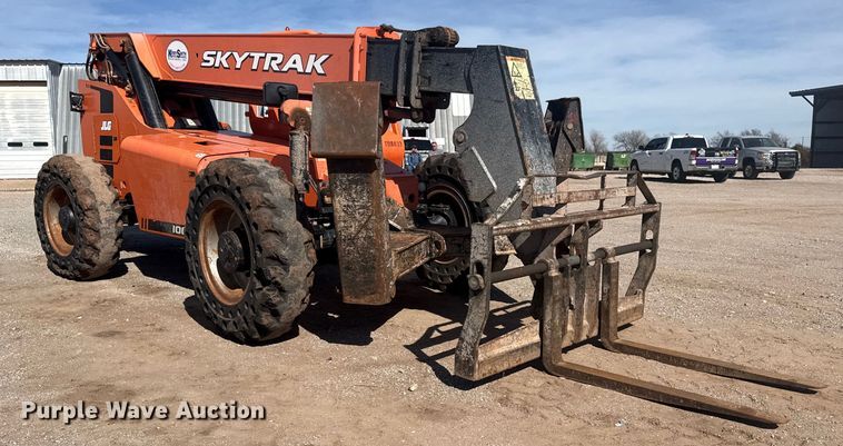 image for item DQ4257 JLG Skytrak 10052 telehandler