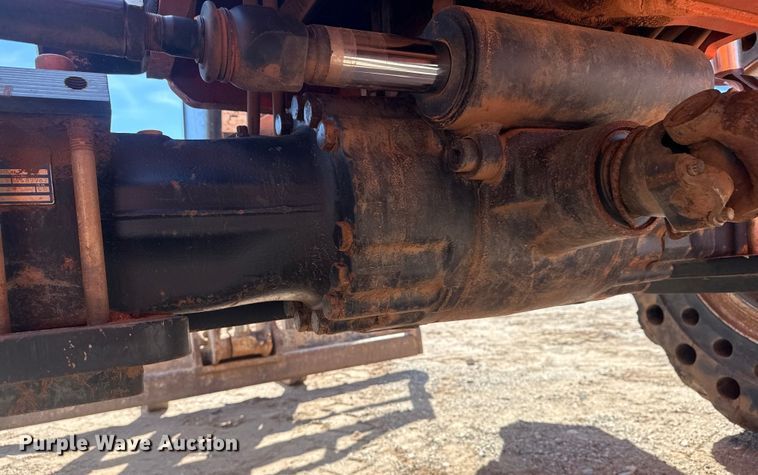 image for item DQ4257 JLG Skytrak 10052 telehandler