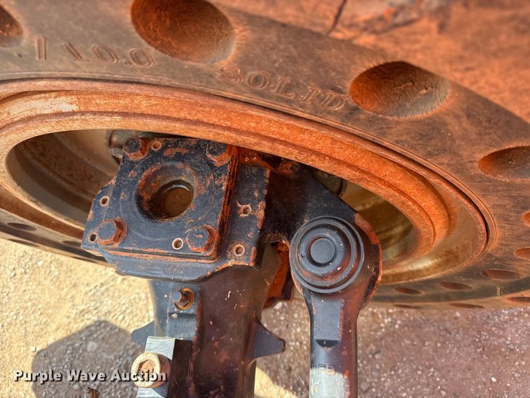 image for item DQ4257 JLG Skytrak 10052 telehandler