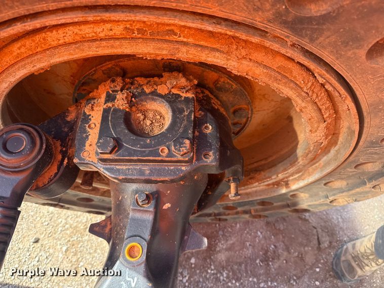 image for item DQ4257 JLG Skytrak 10052 telehandler