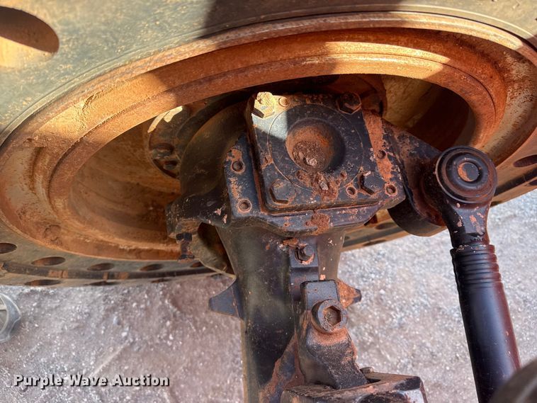 image for item DQ4257 JLG Skytrak 10052 telehandler