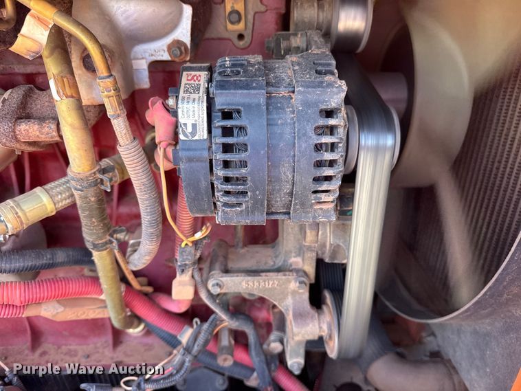 image for item DQ4257 JLG Skytrak 10052 telehandler