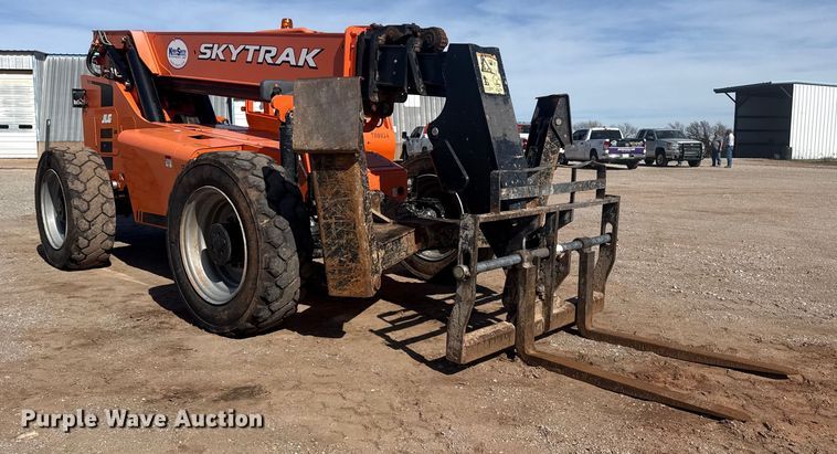 image for item DQ4258 2018 JLG Skytrak 10054 telehandler