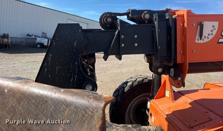 image for item DQ4258 2018 JLG Skytrak 10054 telehandler