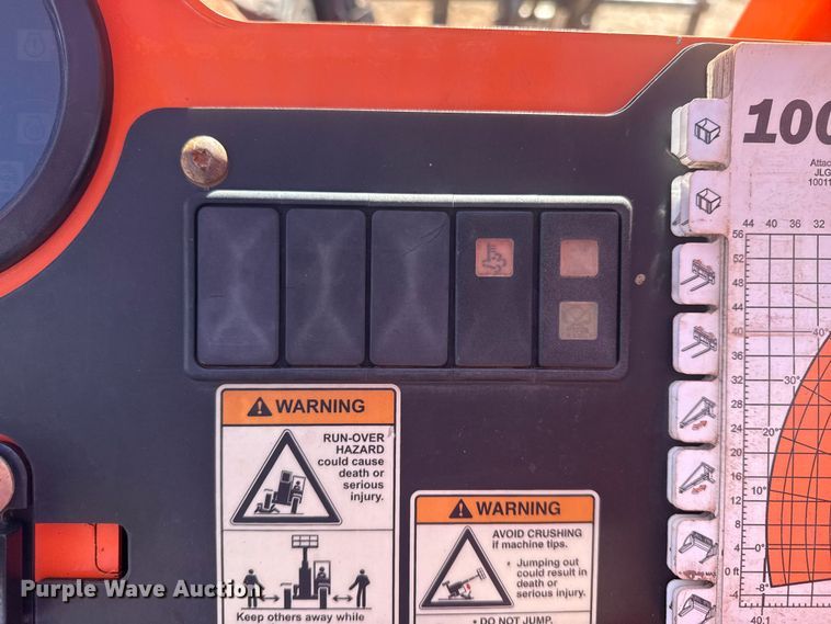 image for item DQ4258 2018 JLG Skytrak 10054 telehandler