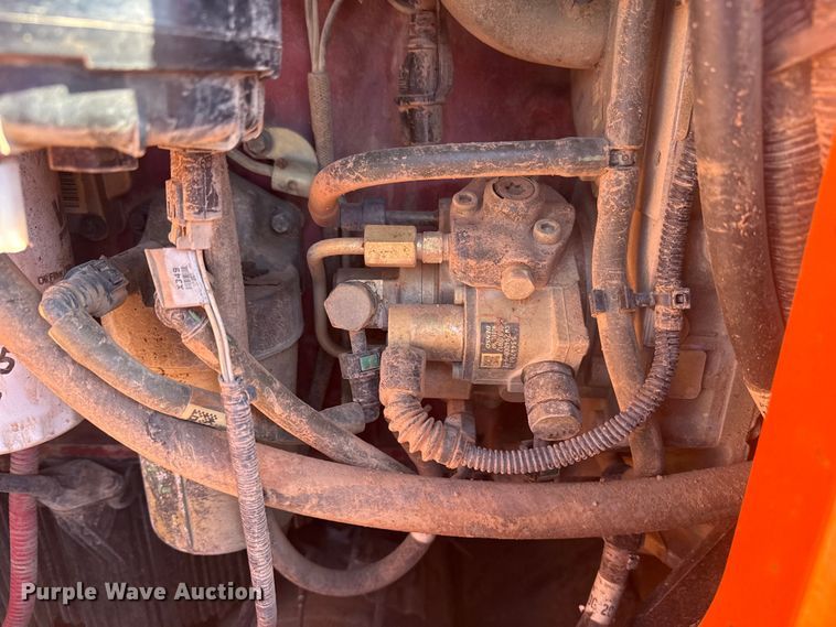 image for item DQ4258 2018 JLG Skytrak 10054 telehandler