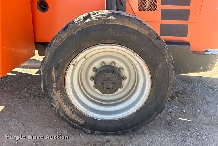 image for item DQ4258 2018 JLG Skytrak 10054 telehandler