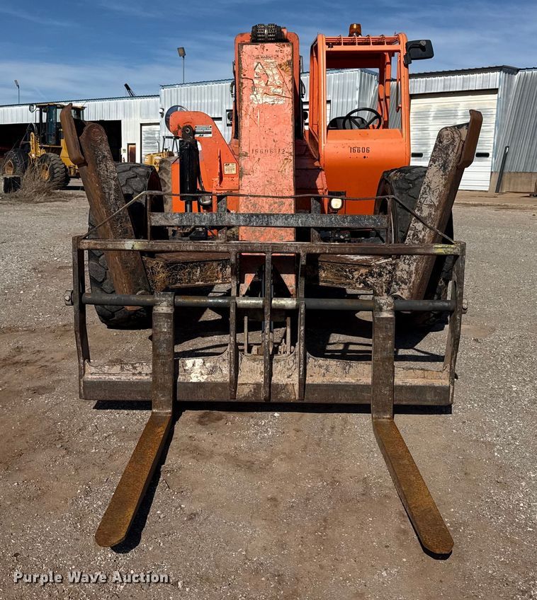 image for item DQ4259 2012 JLG Skytrak 10042 telehandler