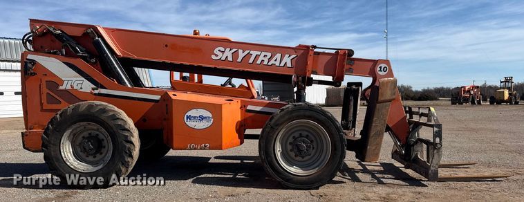 image for item DQ4259 2012 JLG Skytrak 10042 telehandler
