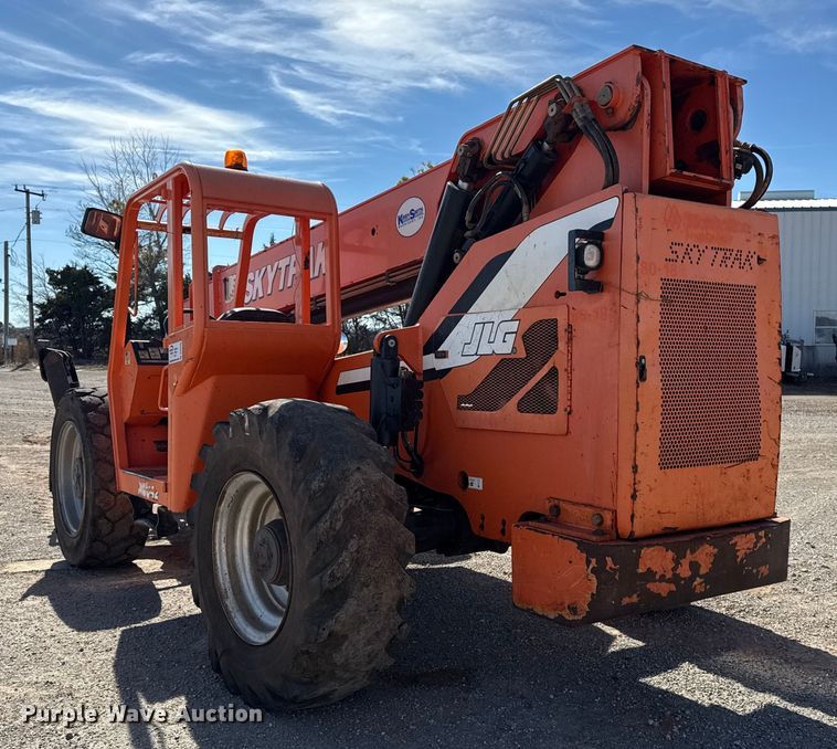 image for item DQ4259 2012 JLG Skytrak 10042 telehandler