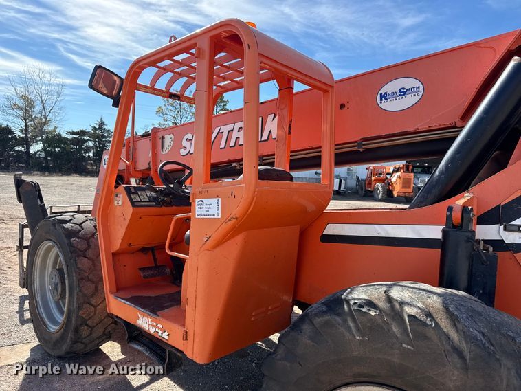 image for item DQ4259 2012 JLG Skytrak 10042 telehandler