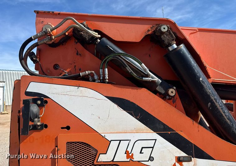 image for item DQ4259 2012 JLG Skytrak 10042 telehandler