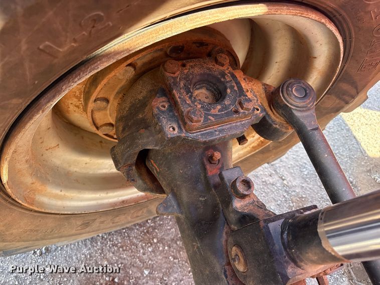 image for item DQ4259 2012 JLG Skytrak 10042 telehandler