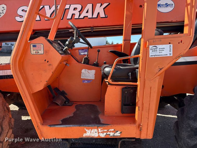 image for item DQ4259 2012 JLG Skytrak 10042 telehandler