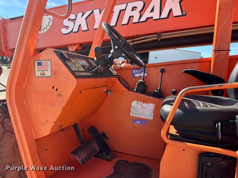 image for item DQ4259 2012 JLG Skytrak 10042 telehandler