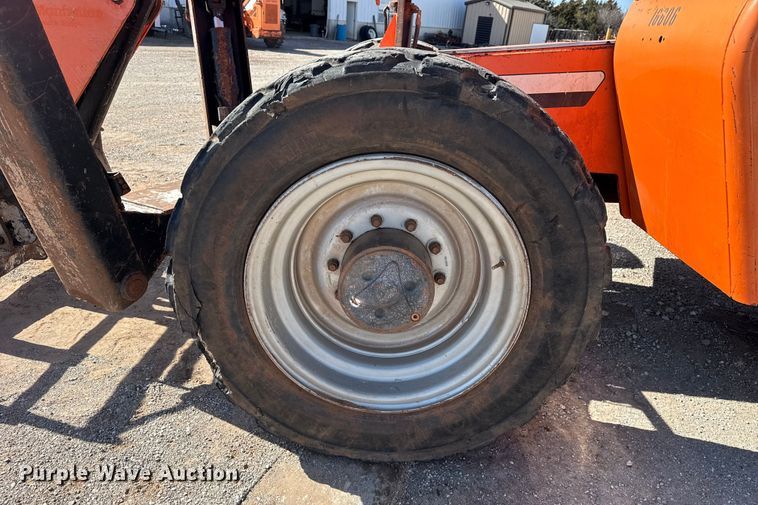 image for item DQ4259 2012 JLG Skytrak 10042 telehandler