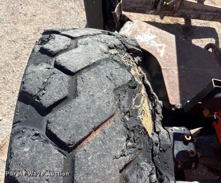 image for item DQ4259 2012 JLG Skytrak 10042 telehandler