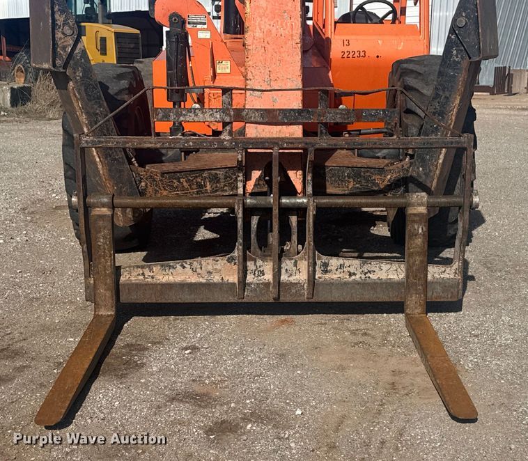 image for item DQ4260 2014 JLG Skytrak 10042 telehandler