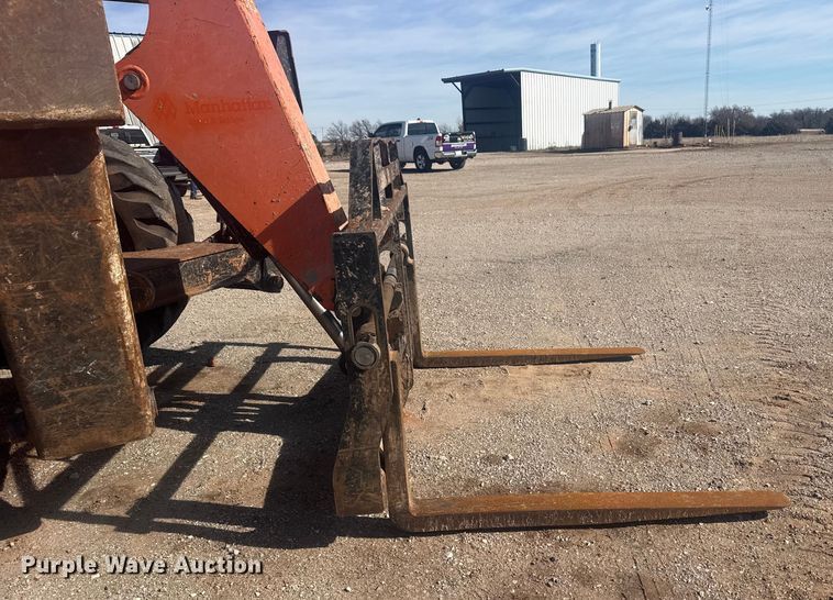 image for item DQ4260 2014 JLG Skytrak 10042 telehandler