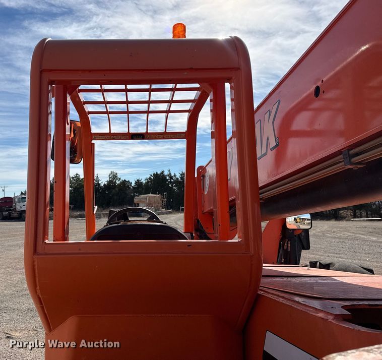 image for item DQ4260 2014 JLG Skytrak 10042 telehandler