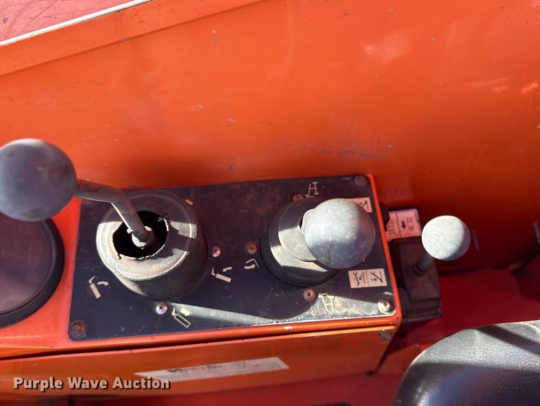 image for item DQ4260 2014 JLG Skytrak 10042 telehandler