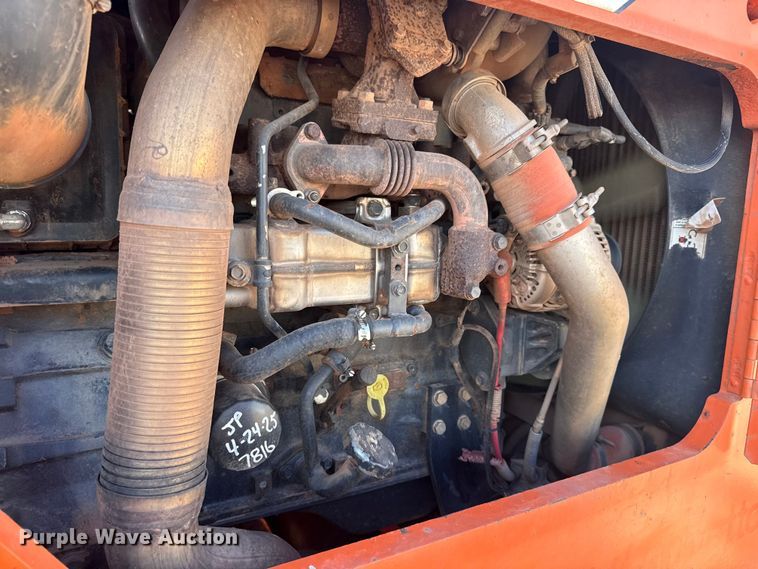 image for item DQ4260 2014 JLG Skytrak 10042 telehandler