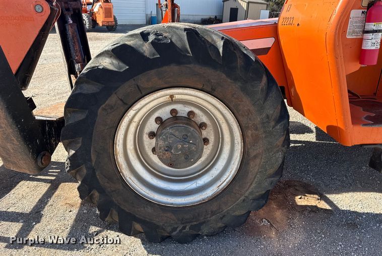 image for item DQ4260 2014 JLG Skytrak 10042 telehandler