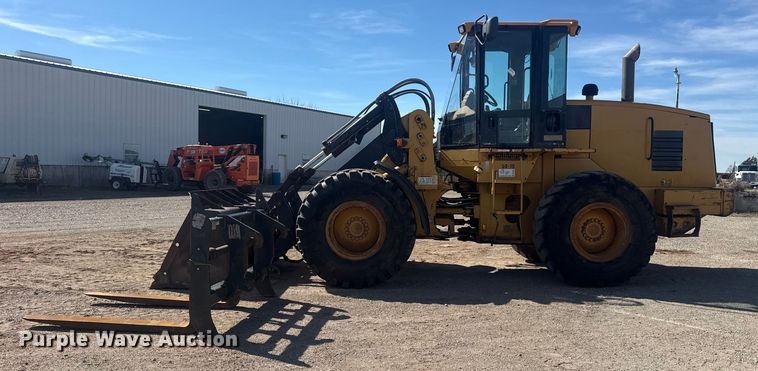 image for item DQ4262 1998 Caterpillar IT28G wheel loader