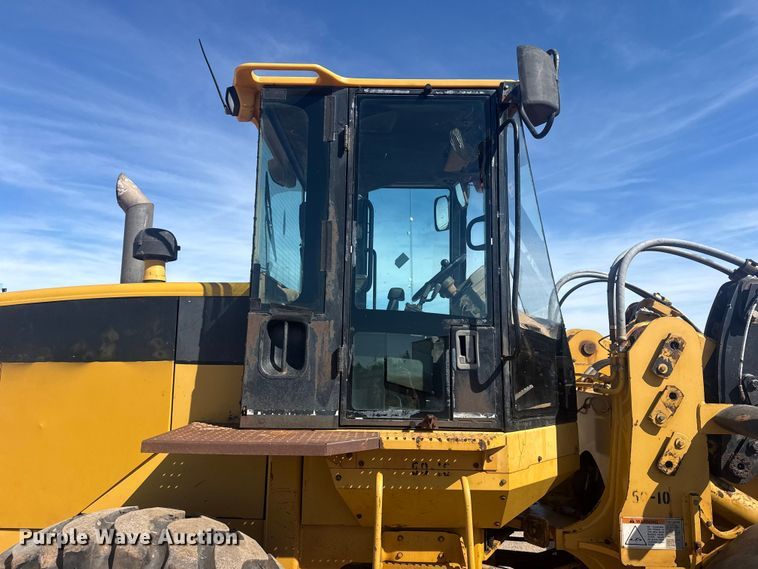 image for item DQ4262 1998 Caterpillar IT28G wheel loader