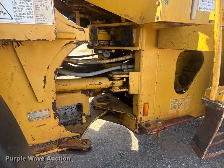 image for item DQ4262 1998 Caterpillar IT28G wheel loader