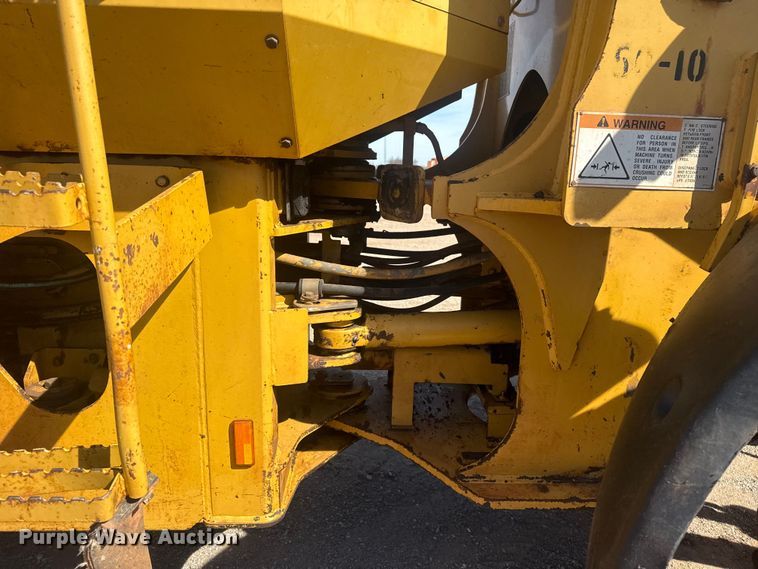 image for item DQ4262 1998 Caterpillar IT28G wheel loader