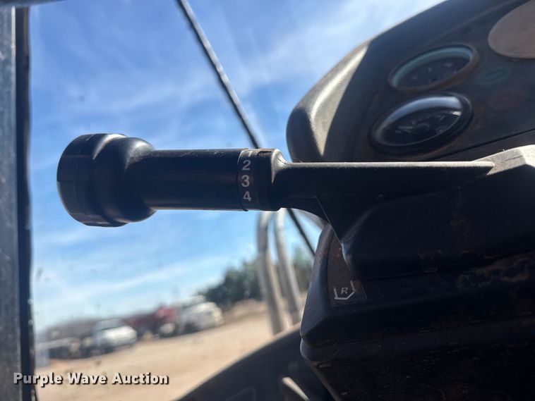 image for item DQ4262 1998 Caterpillar IT28G wheel loader