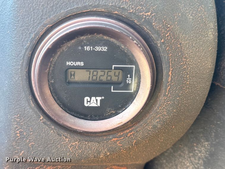 image for item DQ4262 1998 Caterpillar IT28G wheel loader