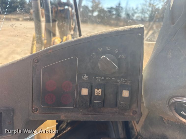 image for item DQ4262 1998 Caterpillar IT28G wheel loader